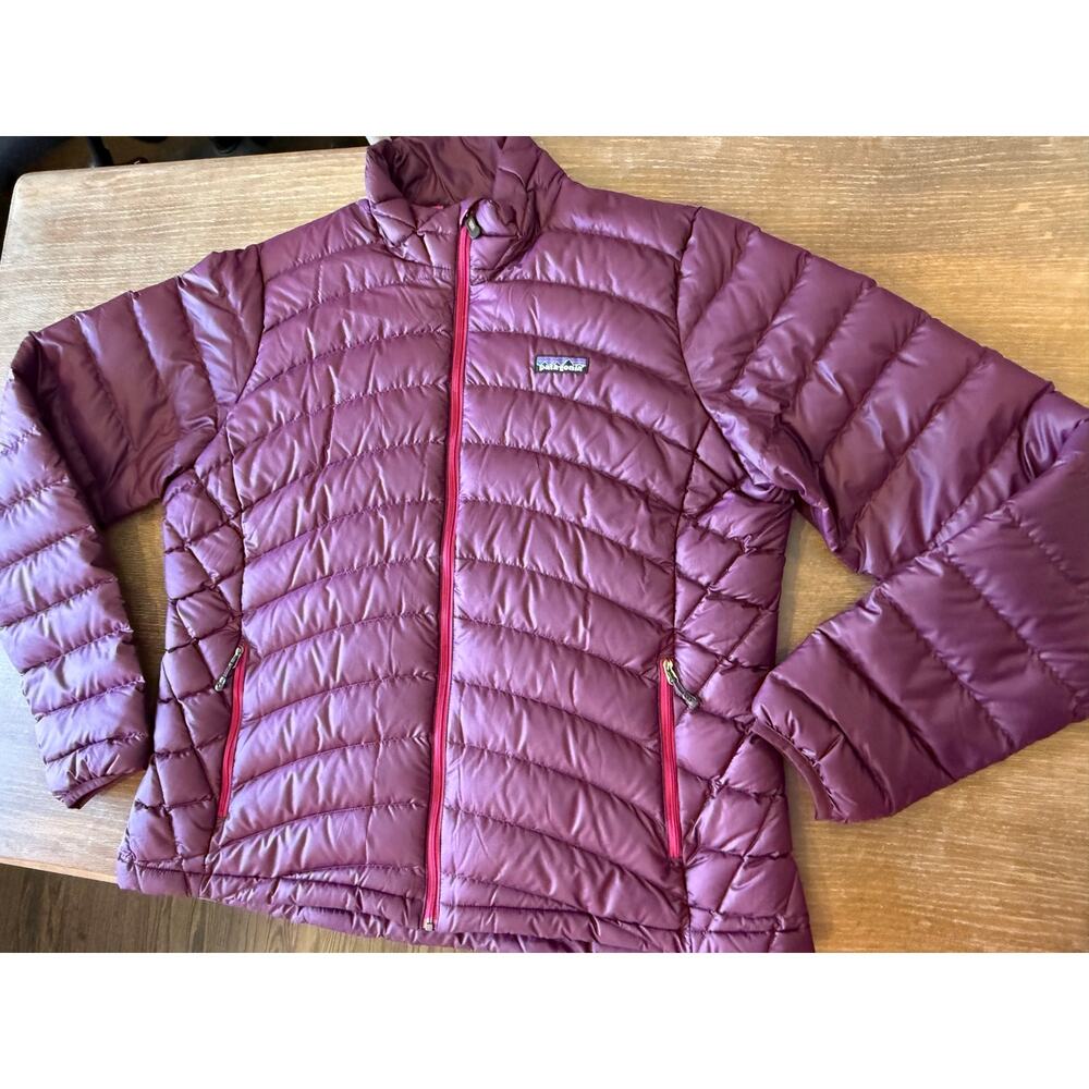 PATAGONIA Puffer Sweater Jacket Coat Full Zip Purple Women XL Outdoors Camping